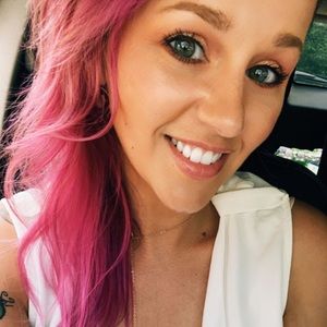 Meet your Posher, Jenny